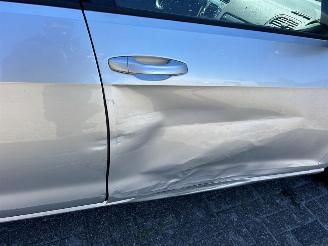 Volkswagen Golf 1.2 TSI BlueMotion 16V Combi/o  Benzine 1.197cc 77kW (105pk) FWD 2013-04/2020-08  CJZA picture 13