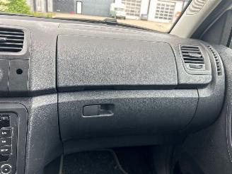 Skoda Fabia TMBJK25J3C3146746 picture 8