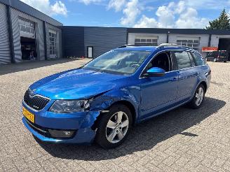 Skoda Octavia 1.6 TDI Greenline 16V Combi/o 4Dr Diesel 1.598cc 81kW (110pk) FWD 2013-05/2020-07  CRKB picture 2