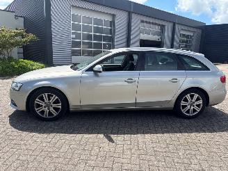 Audi A4 Avant 2.0 TDI 16V Combi/o  Diesel 1.968cc 100kW (136pk) FWD 2010-11/2014-10 (8K5) CJCB picture 3