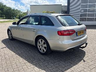 Audi A4 Avant 2.0 TDI 16V Combi/o  Diesel 1.968cc 100kW (136pk) FWD 2010-11/2014-10 (8K5) CJCB picture 4