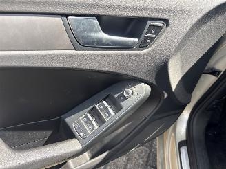 Audi A4 Avant 2.0 TDI 16V Combi/o  Diesel 1.968cc 100kW (136pk) FWD 2010-11/2014-10 (8K5) CJCB picture 28