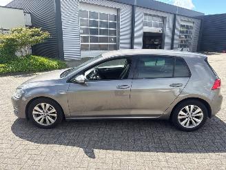 Volkswagen Golf 1.6 TDI BlueMotion 16V Hatchback  Diesel 1.598cc 81kW (110pk) FWD 2013-01/2017-03  CRKB picture 4