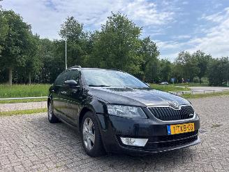 Skoda Octavia 1.6 TDI Greenline 16V Combi/o 4Dr Diesel 1.598cc 81kW (110pk) FWD 2013-05/2020-07  CRKB picture 2