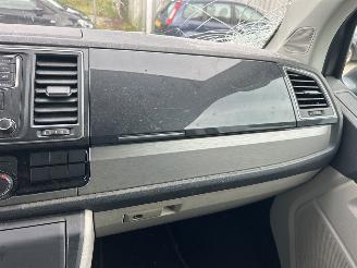 Volkswagen Transporter 2.0 TDI DRF Bestel  Diesel 1,968cc 75kW (102pk) FWD 2015-04/2019-12  CXGB picture 21