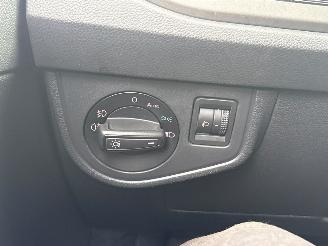 Volkswagen Polo 1.0 TSI 12V Hatchback 4Dr Benzine 999cc 70kW (95pk) FWD 2017-06  DKLA picture 21