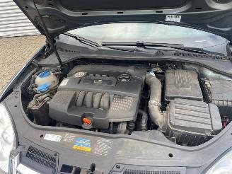 Volkswagen Jetta 1.6 Sedan 4Dr Benzine 1.595cc 75kW (102pk) FWD picture 19