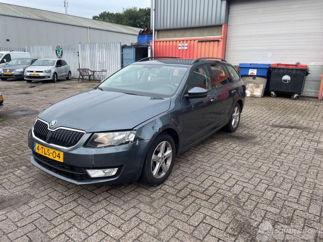 Skoda Octavia 1.2 TSI 16V Combi/o 4Dr Benzine 1.197cc 77kW (105pk) FWD 2012-11/2020-07  CJZA