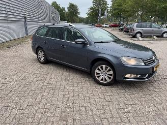 Volkswagen Passat 1.4 TSI 16V Combi/o  Benzine 1.390cc 90kW (122pk) FWD 2010-08/2014-12  CAXA picture 3
