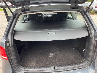 Volkswagen Passat 1.4 TSI 16V Combi/o  Benzine 1.390cc 90kW (122pk) FWD 2010-08/2014-12  CAXA picture 19
