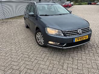 Volkswagen Passat 1.4 TSI 16V Combi/o  Benzine 1.390cc 90kW (122pk) FWD 2010-08/2014-12  CAXA picture 2