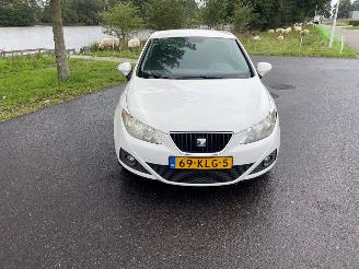 Seat Ibiza 1.2 12V Hatchback 2Dr Benzine 1.198cc 51kW (69pk) FWD 2009-06/2015-05 (6J1) CGPA picture 2