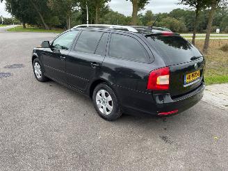 Skoda Octavia 1.2 TSI Combi/o 4Dr Benzine 1.197cc 77kW (105pk) FWD 2010-02/2013-04 (1Z5) CBZB picture 6