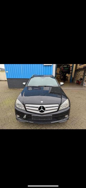 krockskadad bil auto Mercedes C-klasse C320 CDI 4MATIC AMG 2008/6
