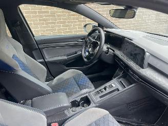 Volkswagen Golf 2.0 TSI R 4MOTION 6200km!!!! picture 5