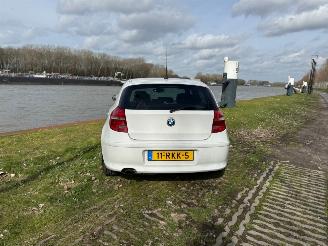 BMW 1-serie 116i High Executive picture 4