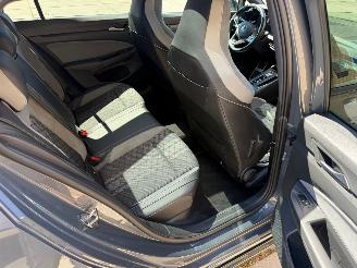 Volkswagen Golf Variant 1.5 eTSI 3x R-LINE PANO picture 7