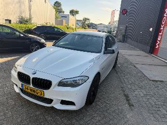 krockskadad bil auto BMW 5-serie 523i High Executive M-Sport 2010/10