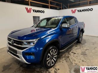 krockskadad bil auto Volkswagen Amarok  2023/7