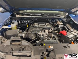 Volkswagen Amarok  picture 13