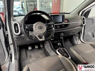 Kia Picanto  picture 15