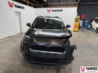 Toyota Yaris CROSS picture 2