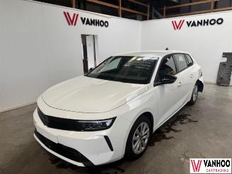 Schadeauto Opel Astra  2024/1