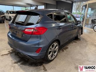 Ford Fiesta  picture 7