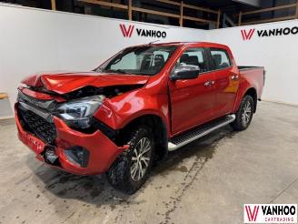 Vrakbiler auto Isuzu D-Max  2025/4