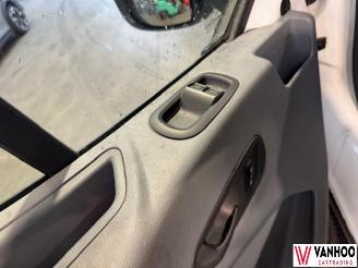 Ford Transit  picture 20