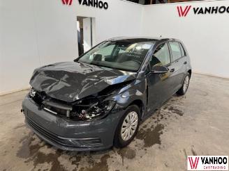 Voiture accidenté Volkswagen Golf  2018/2