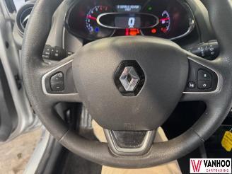 Renault Clio  picture 19