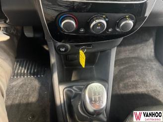 Renault Clio  picture 21