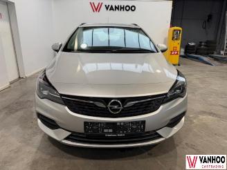 Opel Astra  picture 2