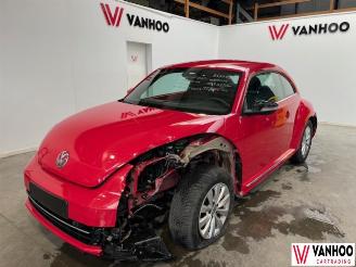 Unfallwagen Volkswagen Beetle  2015/3