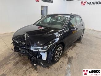 krockskadad bil auto Volkswagen Golf  2022/10