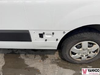 Nissan Interstar  picture 14