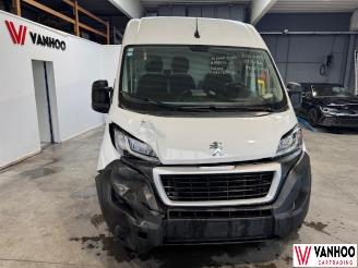 Peugeot Boxer  picture 2