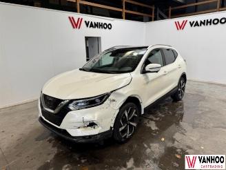 uszkodzony samochody osobowe Nissan Qashqai  2017/10