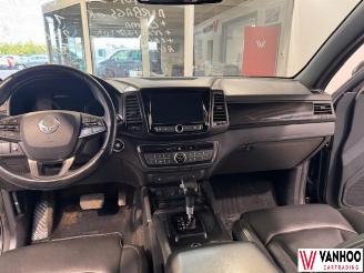 Ssang yong Musso  picture 13