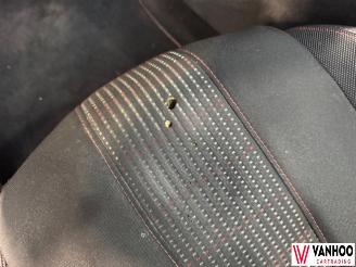 Peugeot 308  picture 15