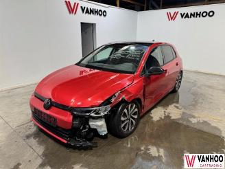 krockskadad bil auto Volkswagen Golf  2022/3
