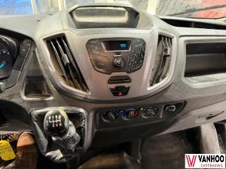 Ford Transit  picture 14