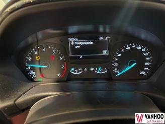 Ford Fiesta  picture 18