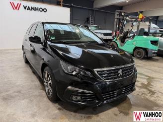 Peugeot 308  picture 3