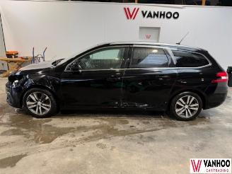 Peugeot 308  picture 12