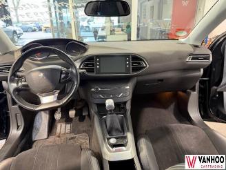 Peugeot 308  picture 18