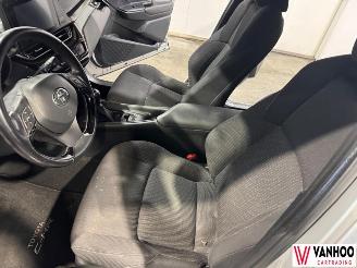 Toyota C-HR  picture 14