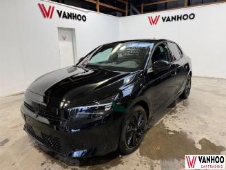 krockskadad bil auto Opel Corsa  2025/8