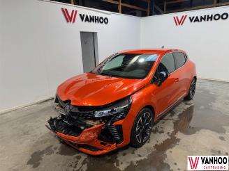 skadebil auto Renault Clio  2025/10